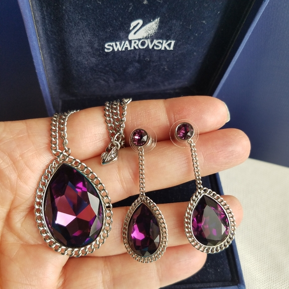 AUTHENTIC Swarovski Large Magenta Purple Teardrop Necklace & Earrings SET - Picture 7 of 16
